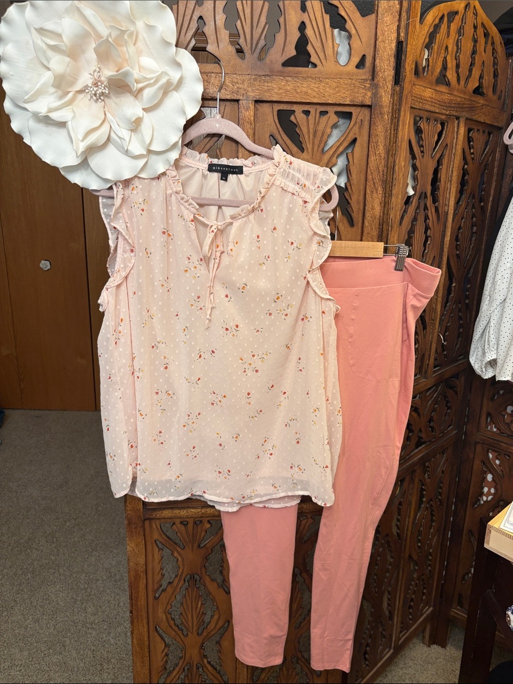 Sleeveless Floral Tie-Neck Blouse and Leggings